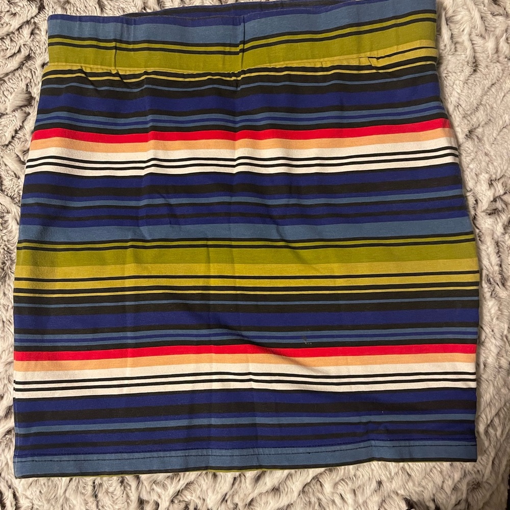 Forever 21 mini skirt size m